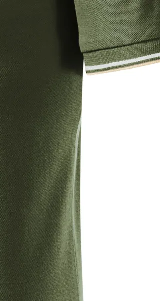 Klasikiniai vyriški polo marškinėliai - Iškirpti šoninėmis siūlėmis