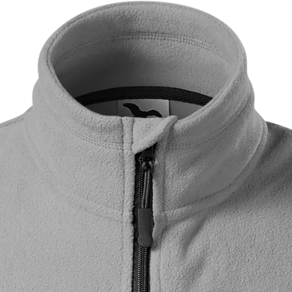 Liemenė iš kontrasto - Užsegimas užtrauktuku iki smakro