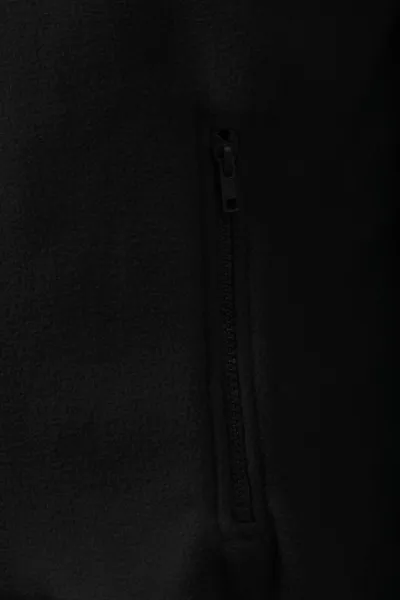 Sportinė striukė - Praktiškos kišenės su užtrauktuku