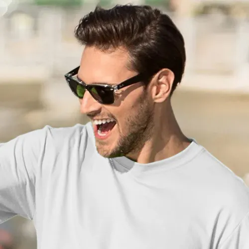 Vyriški klasikiniai marškinėliai - Klasikinė apvali iškirptė