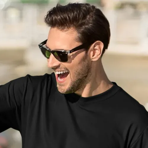 Vyriški klasikiniai marškinėliai - Klasikinė apvali iškirptė